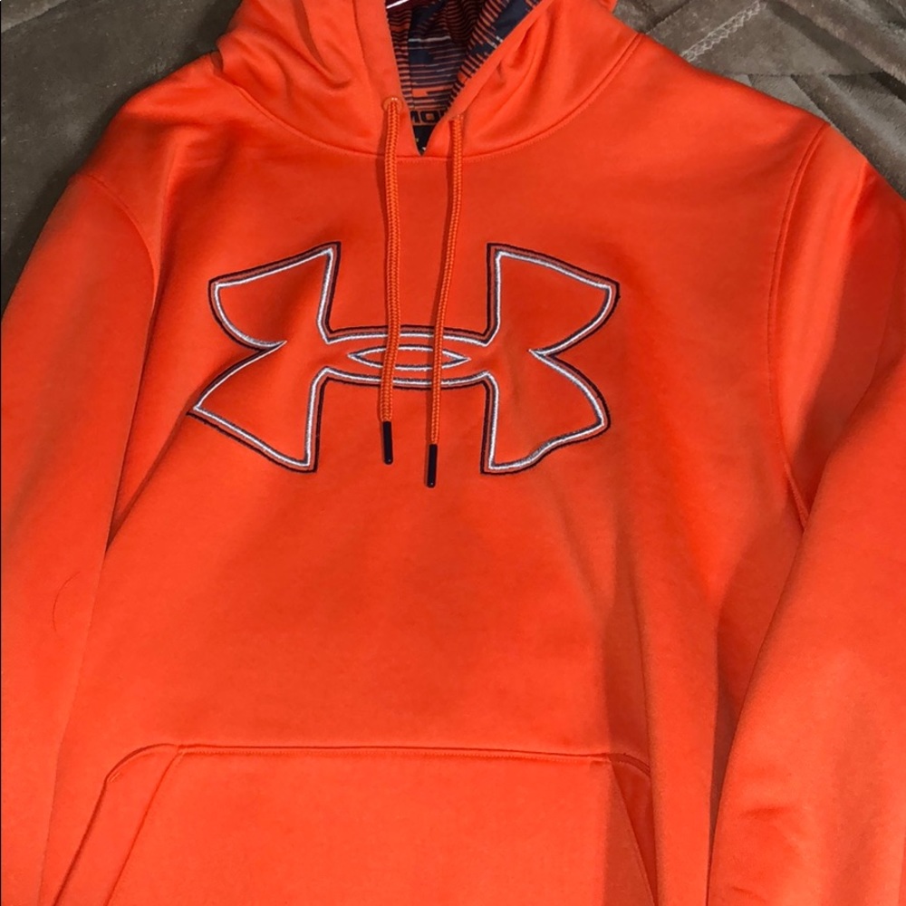 Underarmour hoodie